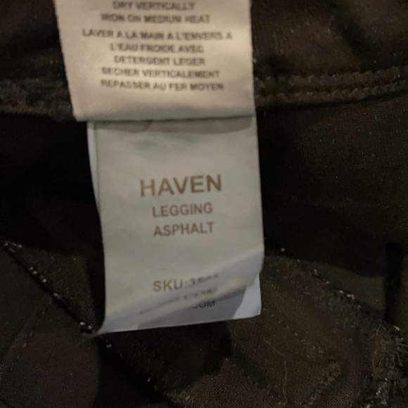 DL1961 Haven Coated Black Asphalt Leggings Raw Hem Side Zipper-28 - Picture 15 of 15